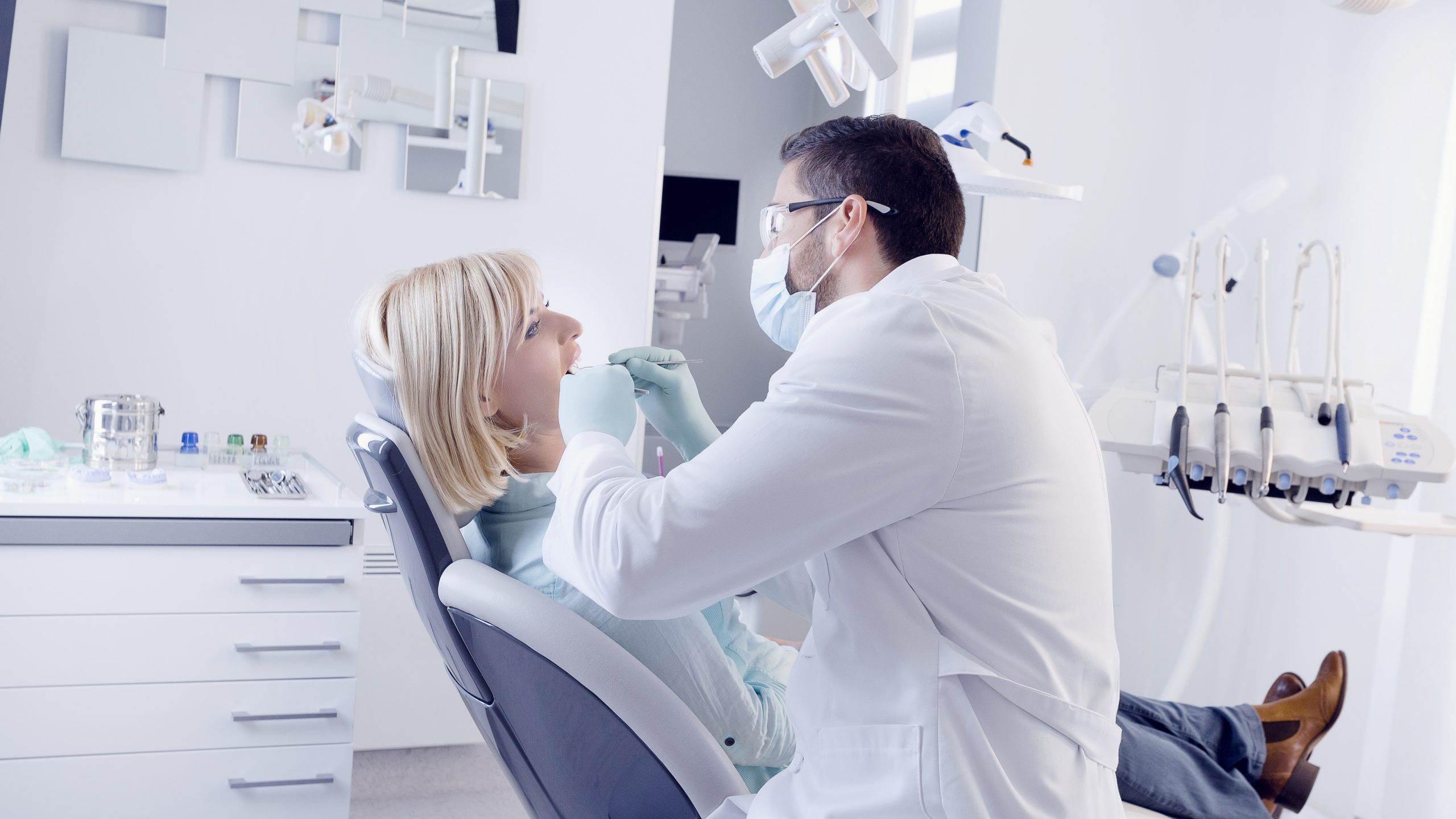 Dentist in League City, TX